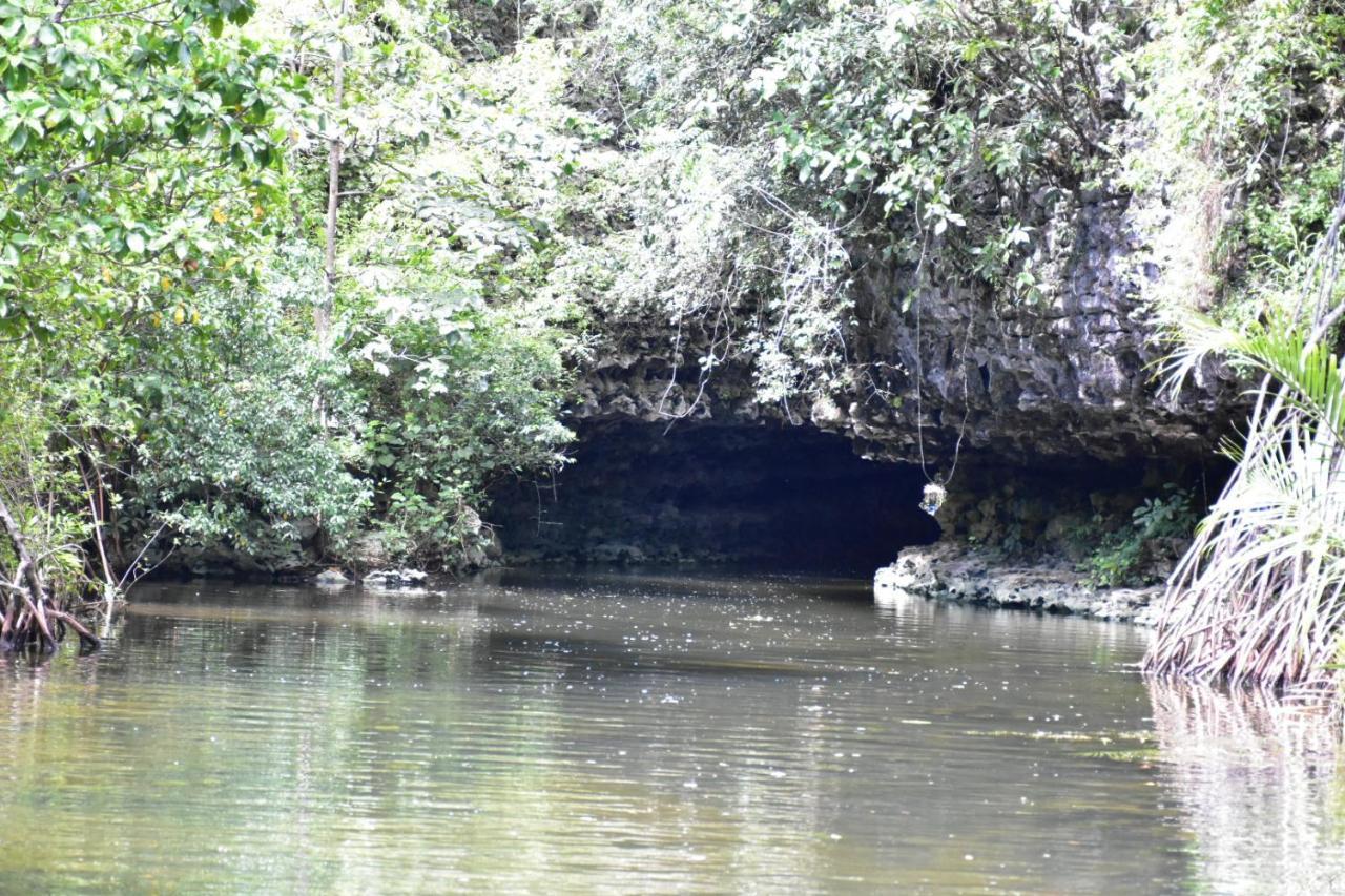 Hostal Kampoeng Karst Rammang Rammang Kasijala Exterior foto